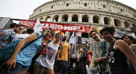 Scontro Sul Gay Pride Ad Albano Alcuni In Comune Non Lo Vogliono