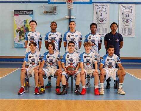 Equipe U17M2 Département Vaulx Basket Club