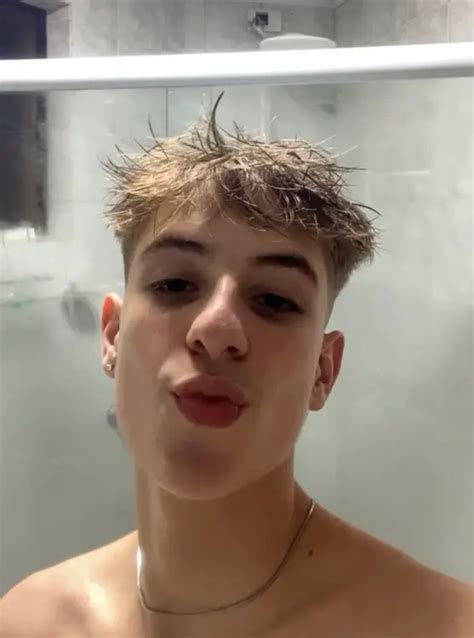 Juliano Floss Pelado Fotos vazadas nude onlyfans nu Audiência da TV