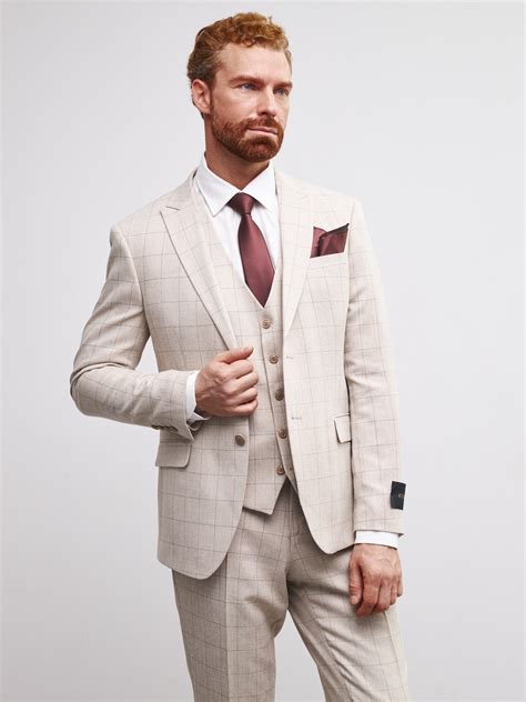 Костюмы тройка купить в Санкт-Петербурге в интернет-магазине недорого с ...