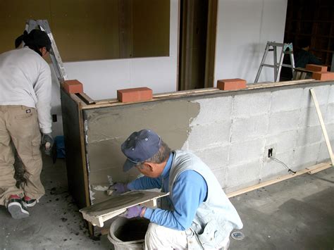 墨モルタルR面取り かまど仕上げ 浜松市東区 店舗 | ハマニ株式会社