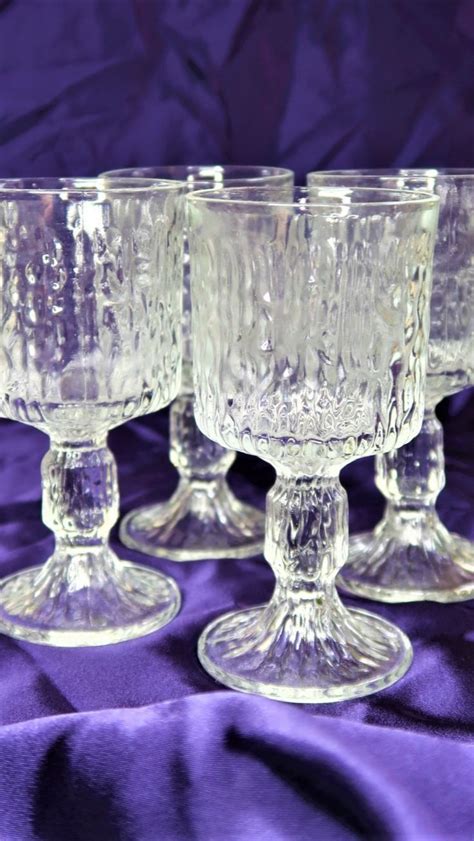 Vintage 70s Art Deco Brutalist Ravenhead Seista Clear Textured Ice Bark Goblet Glasses ~ Set Of