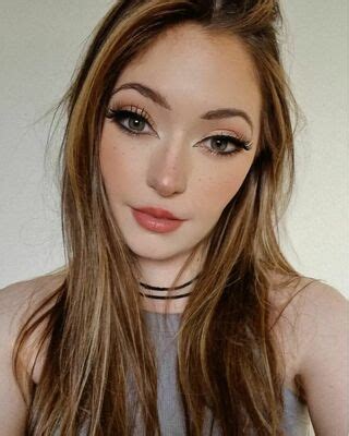 Alli Flanagan Ali Flanagan Nude OnlyFans NudoStar TV