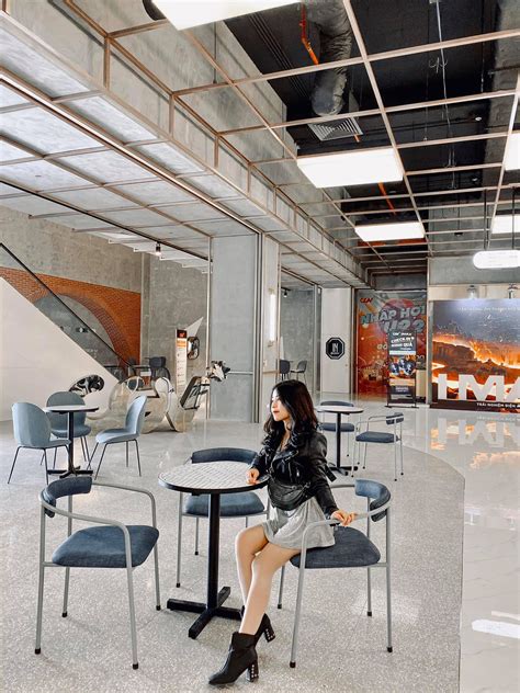 A I M Check In Hot Nh T H Ng Hi N Nay Ng U C Ng C C Ch C T M Nh P Lung Linh