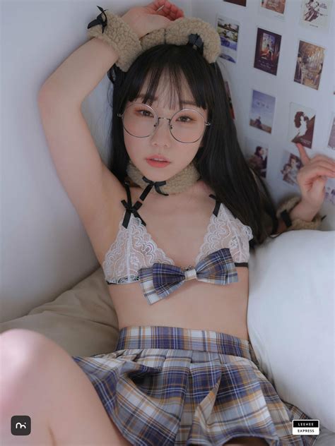 Yeri Lovy Yeri U Nude Onlyfans Leaks Photos Thefappening