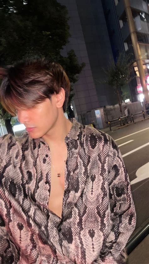 Pin By Getd On Oh Cute Gay Couples Gmmtv Actors Ulzzang Korea