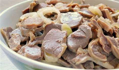 Куриные желудки: польза и вред, калорийность отварных, тушеных и ...