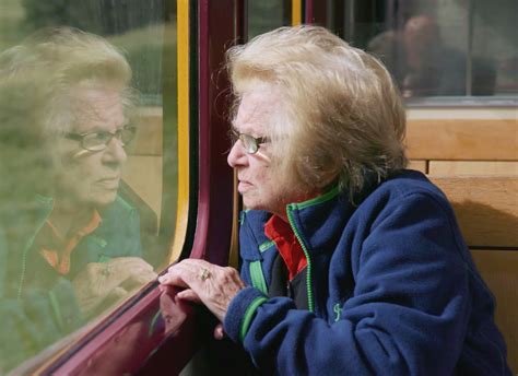 Ask Dr Ruth Interview With Iconic Sex Therapist About Her Past And Her Legacy