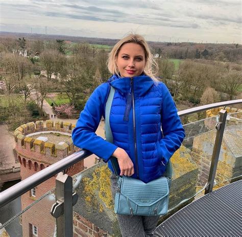 Id Natalia From Harkiv Ukraine Years Old Blonde Green Eyes