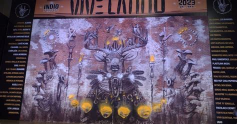 Cartel Vive Latino Red Hot Chili Peppers Bunkers Encabezan Line Up