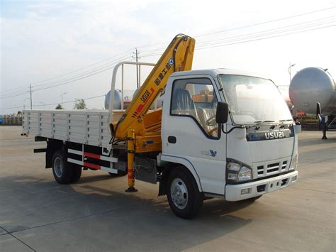 Isuzu Truck Mounted Crane