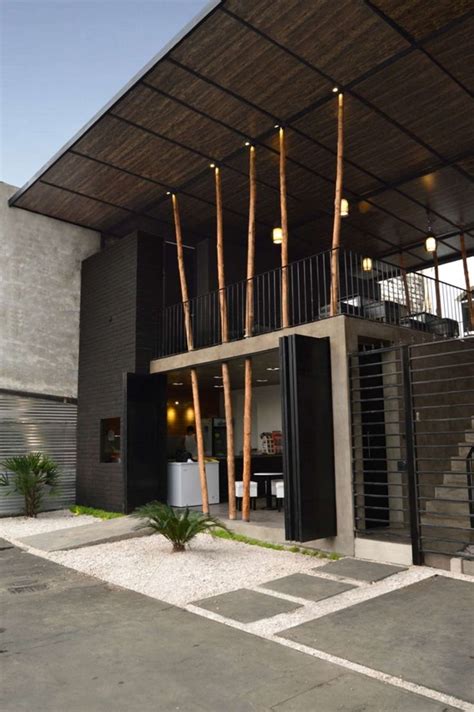 Experimental, local and artisanal as resources of identity. Architects ...