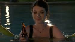 Мишель Трахтенберг nude pics Страница 1