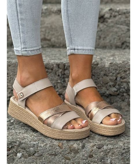 Lekkie i wygodne sandały RUSIN SALTER NUDE GOLD skóra naturalna