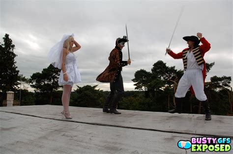 Savannah Gold Has Erotic Sex With A Masked Stranger Pics XHamster