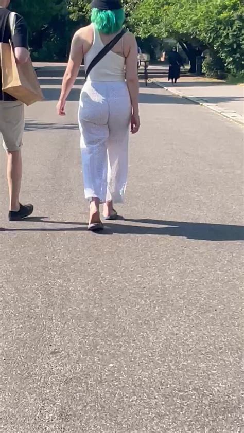 Green Hair Pawg Ass ThisVid