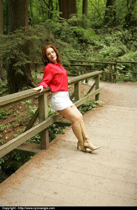 Gorgeous Babe XXX Dessert Picture