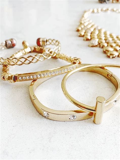 Capsule Accessories Collection Must Have Jewelry Pieces — Nicki