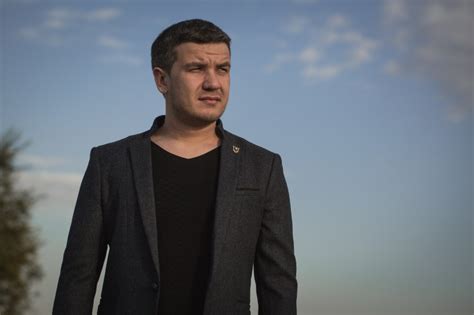 Александр Гум - Биография певца, личная жизнь, фото