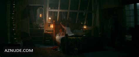 RIA ZMITROWICZ Nude AZNude