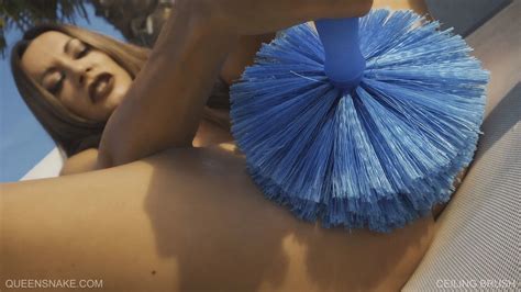 Free Brush Porn Videos XHamster