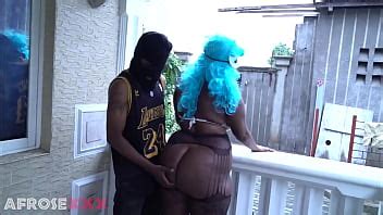 Salope BBW goûte une nouvelle bite XVIDEOS