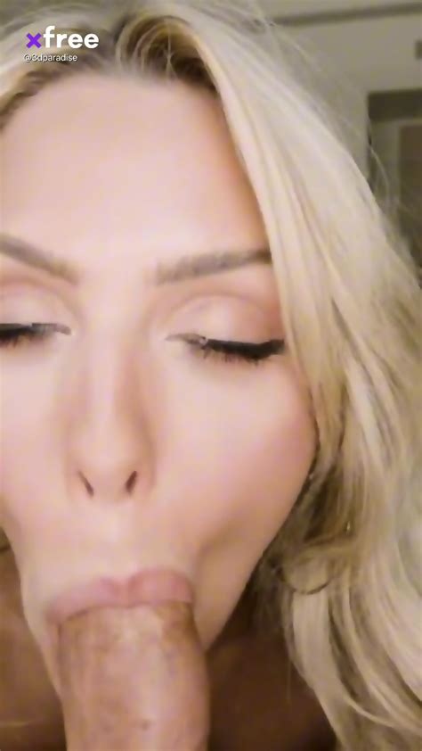 Gorgeouse Blonde Gives An Awesome Bj And Rides A Big Dick In The Floor Of A Hotel Room