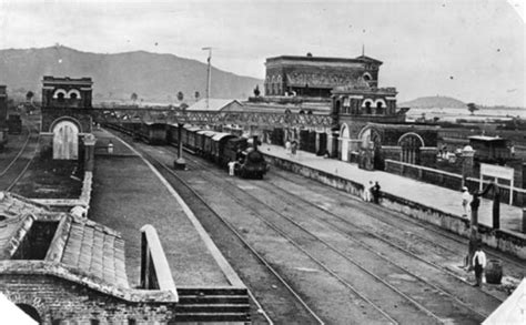 On This Day 163 Years Ago, India's First Commercial Passenger Train Ran ...