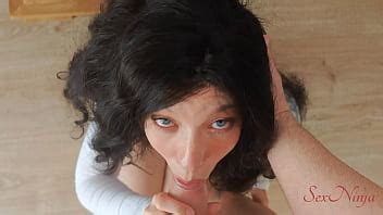 Une vendeuse veut me vendre une poupée sexuelle Tantaly XVIDEOS