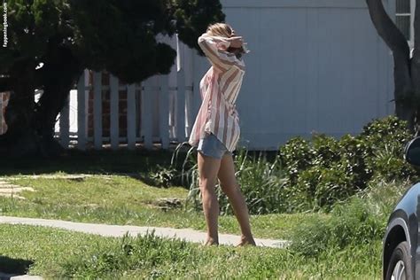 Robin Wright Nude OnlyFans Leaks Fappening Page 4 FappeningBook