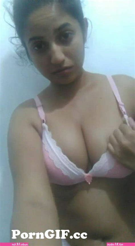 Hot Aunty Nude Armpit Pic OnlyFans Leaks