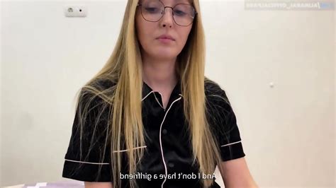 A Stepson With Broken Arms Poured Sperm Into The Pussy Of A Kind Stepmother