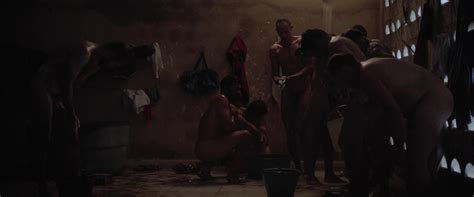 ausCAPS Juliano Cazarré nude in Neon Bull