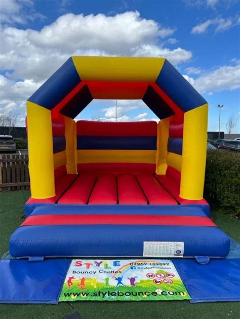 Red Yellow Blue Bouncy Castle Style Bouncy Castles