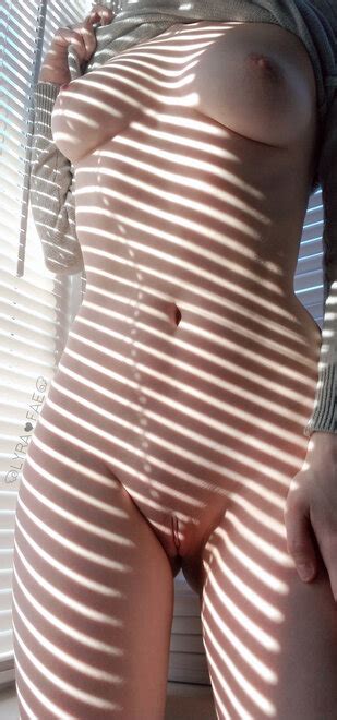 Sunkissed F Porn Pic