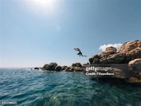 The Human Cannonball Photos And Premium High Res Pictures Getty Images