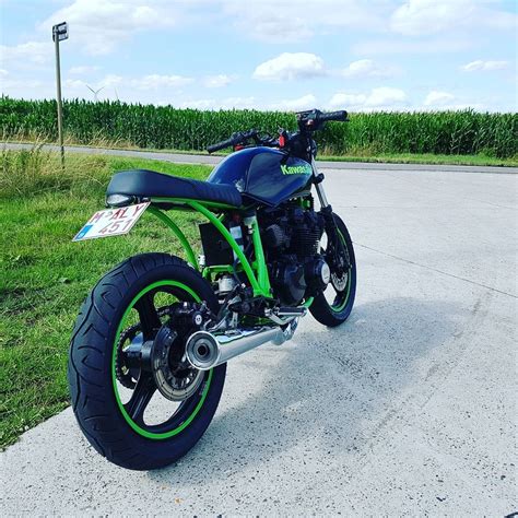 Kawasaki GPZ 550 - CafeRacerWebshop.com