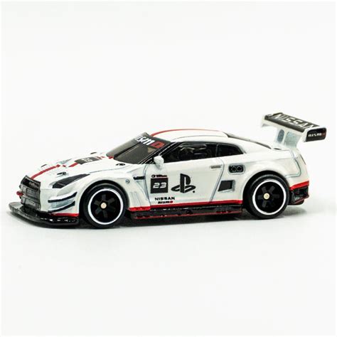 Машинка Hot Wheels Pop Culture Nissan Gt R Nismo Gt3 Hxd63 2024 в Протекторе купить с