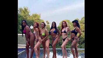 Na Festa De Fam Lia X No Role De Sexta A Noite Xvideos