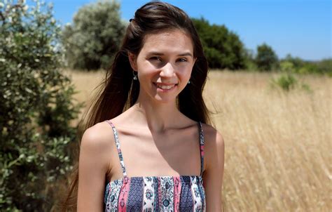 Wallpaper Hot Girl Trees Field Nature Shadows Sexy Woman Countryside Posing Beautiful