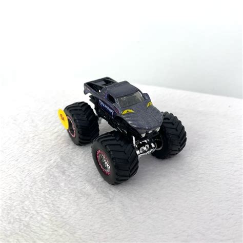 Toys Predator Hot Wheels Monster Jam Truck Poshmark