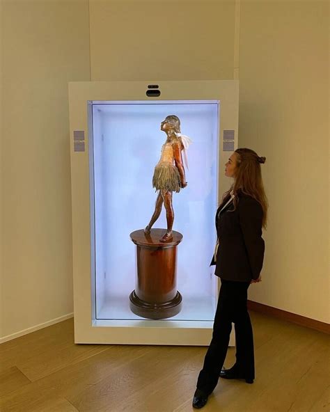 Christie S Sends World Tour Hologram Of Edgar Degas Ballerina Worth