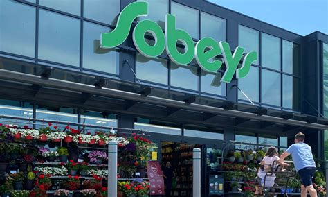 sobeysfreshco parent company empire reports profit money