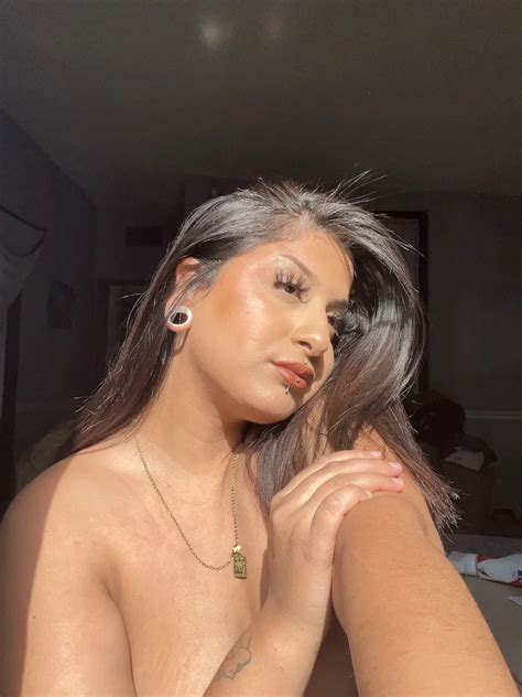 Athena Love Cam Free Live Nude Sex Show Chat Camsoda