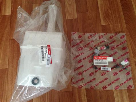 Бачок омывателя — KIA Cerato (1G), 1,6 л, 2008 года | аксессуары | DRIVE2