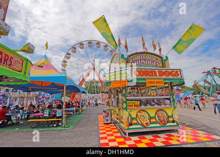 Ferris Wheel ride at the Indiana state fair. IN, USA Stock Photo - Alamy