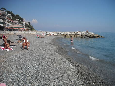 Miasto moich marzeń - Genova!: Plaże - podsumowanie.