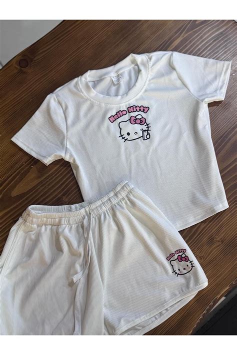 Karakedi Hello Kitty Beyaz 2'li Pijama Takımı Fiyatı, Yorumları - Trendyol