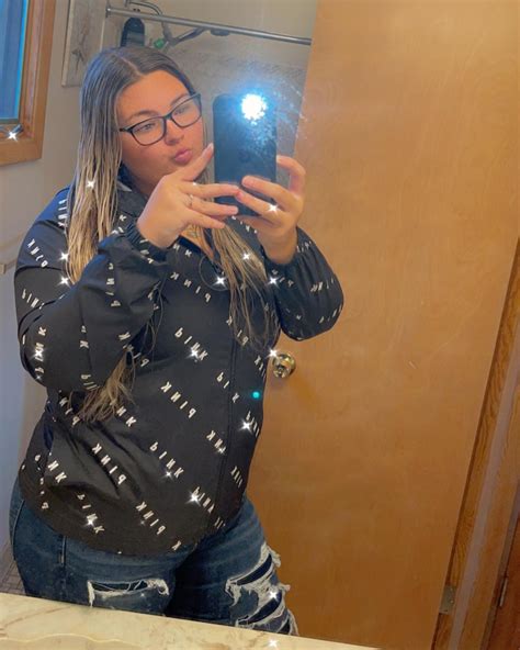 Briana Moon (@briana_moon__) • Instagram photos and videos