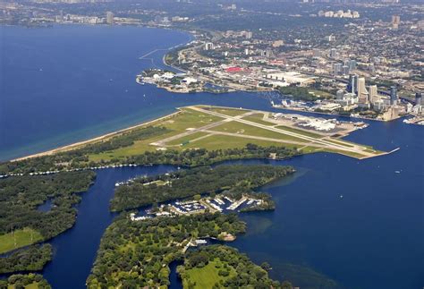 A comprehensive guide to Toronto airports - KAYAK Canada Blog
